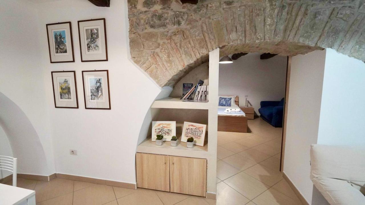 Ch Suite & Privateparking - Corso 18 Agosto - Apartment Potenza Exterior foto